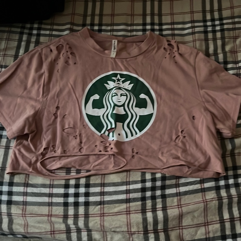 This crop top is from “ever hottie” it’s a size small & fits perfectly..